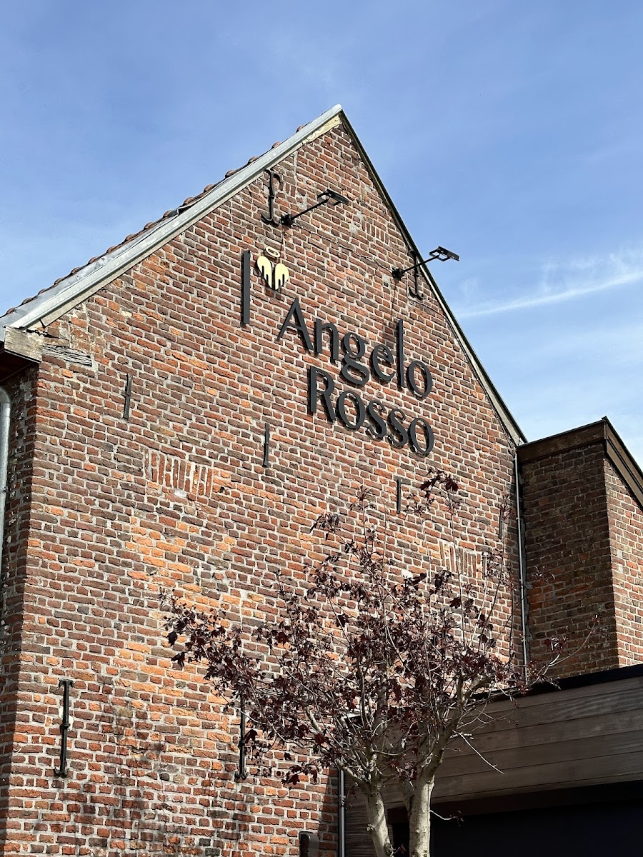 L’Angelo Rosso